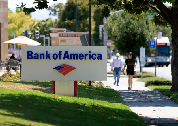 Bank of America adds generative AI to EricaAssist for service staff