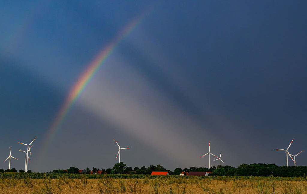 Trump wind power court losses limit key restrictions, but investment barriers remain