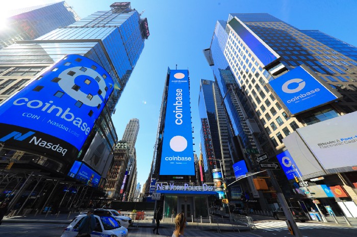 Coinbase Q2 earnings miss as trading revenue falls 22%